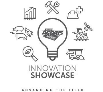 mbagdays_innovationshowcase_largegroup_web